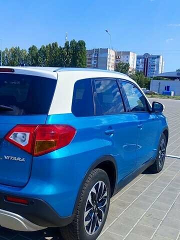 Синий Сузуки Витара, объемом двигателя 1.6 л и пробегом 200 тыс. км за 13300 $, фото 4 на Automoto.ua