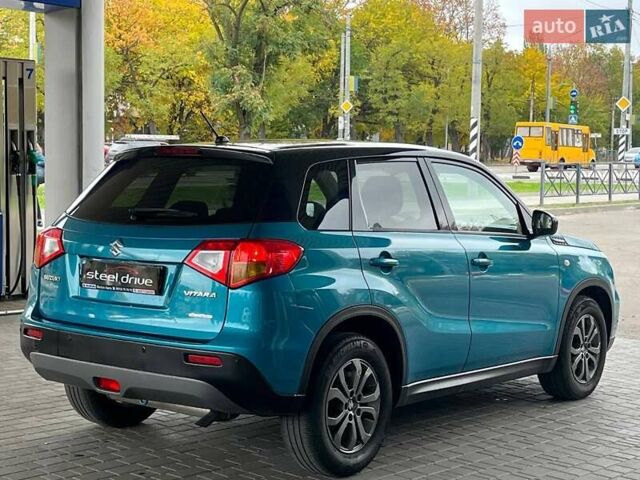 Сузуки Витара 2016 в Николаеве на Automoto.ua Синий Сузуки Витара, объемом двигателя 1.59 л и пробегом 186 тыс. км за 13899 $, фото 3 на Automoto.ua