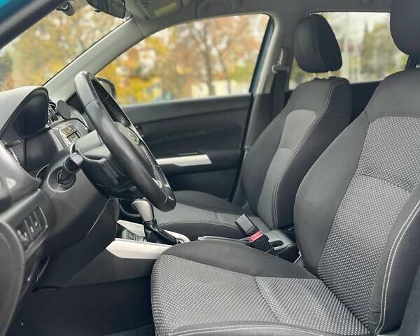 Сузуки Витара 2016 в Николаеве на Automoto.ua Синий Сузуки Витара, объемом двигателя 1.59 л и пробегом 186 тыс. км за 13899 $, фото 8 на Automoto.ua