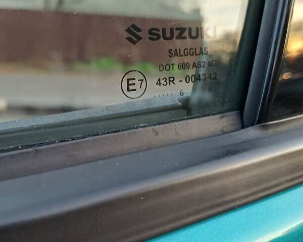 Синий Сузуки Витара, объемом двигателя 1.59 л и пробегом 80 тыс. км за 14800 $, фото 25 на Automoto.ua