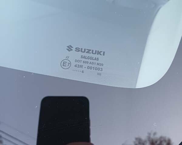 Синий Сузуки Витара, объемом двигателя 1.59 л и пробегом 80 тыс. км за 14800 $, фото 21 на Automoto.ua