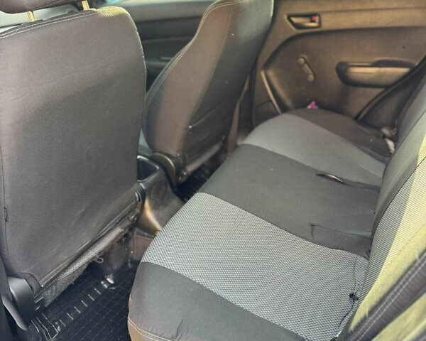 Синий Сузуки Витара, объемом двигателя 1.6 л и пробегом 53 тыс. км за 15000 $, фото 11 на Automoto.ua