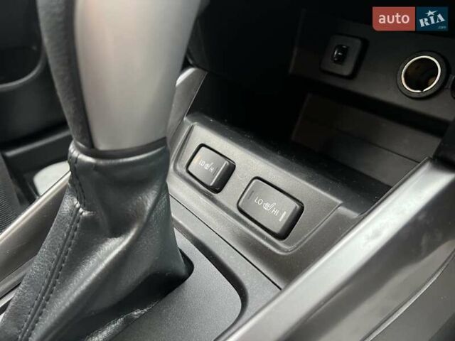 Синий Сузуки Витара, объемом двигателя 1.37 л и пробегом 160 тыс. км за 13800 $, фото 22 на Automoto.ua