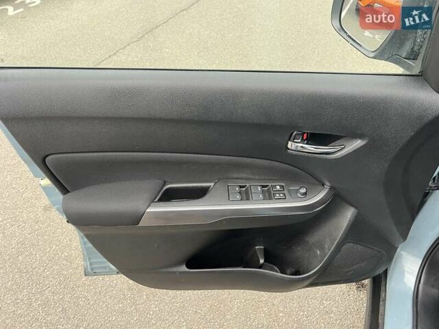 Синий Сузуки Витара, объемом двигателя 1.37 л и пробегом 160 тыс. км за 13800 $, фото 15 на Automoto.ua