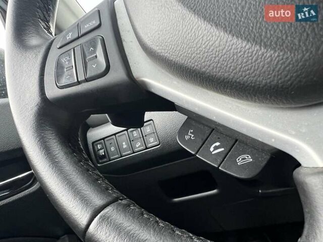 Синий Сузуки Витара, объемом двигателя 1.37 л и пробегом 160 тыс. км за 13800 $, фото 26 на Automoto.ua