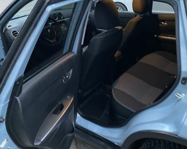 Синий Сузуки Витара, объемом двигателя 1.37 л и пробегом 161 тыс. км за 15400 $, фото 6 на Automoto.ua