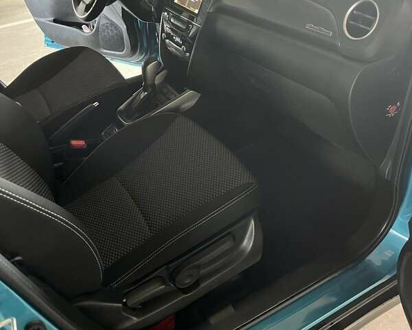 Синій Сузукі Вітара, об'ємом двигуна 1 л та пробігом 18 тис. км за 19000 $, фото 4 на Automoto.ua