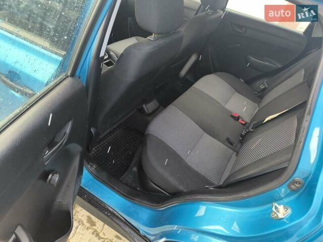 Синий Сузуки Витара, объемом двигателя 1.59 л и пробегом 126 тыс. км за 16000 $, фото 11 на Automoto.ua