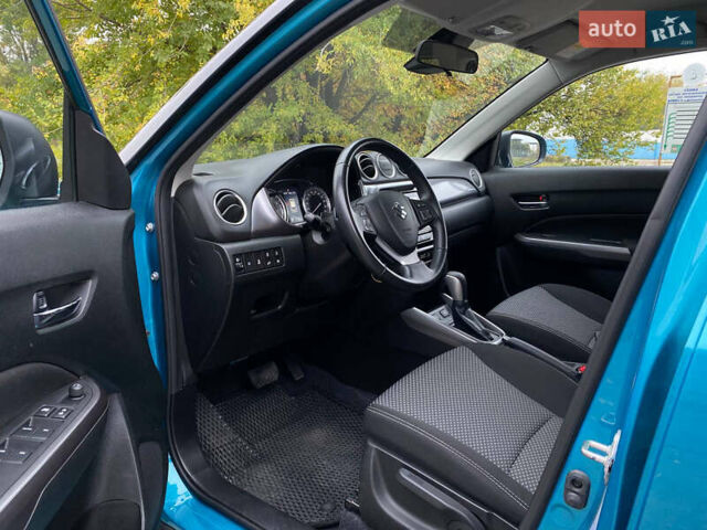Синій Сузукі Вітара, об'ємом двигуна 1.4 л та пробігом 68 тис. км за 19900 $, фото 10 на Automoto.ua