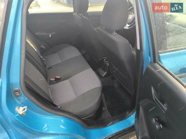 Синий Сузуки Витара, объемом двигателя 1.59 л и пробегом 126 тыс. км за 16000 $, фото 7 на Automoto.ua