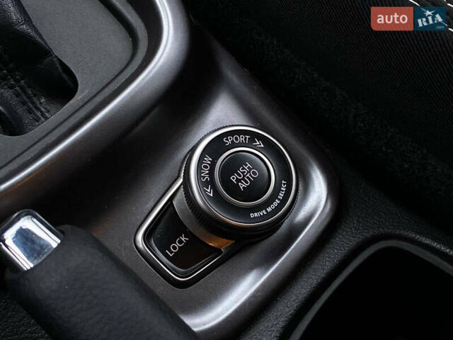 Синій Сузукі Вітара, об'ємом двигуна 1.4 л та пробігом 68 тис. км за 19900 $, фото 14 на Automoto.ua