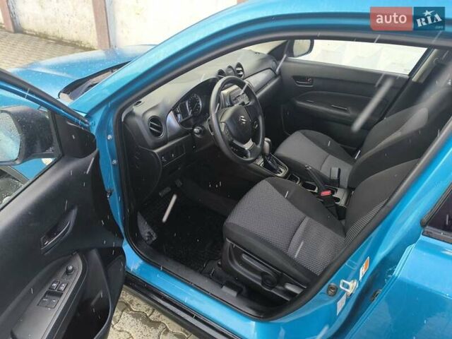 Синий Сузуки Витара, объемом двигателя 1.59 л и пробегом 126 тыс. км за 16000 $, фото 13 на Automoto.ua