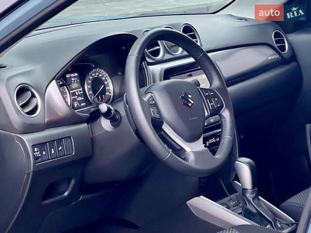 Синій Сузукі Вітара, об'ємом двигуна 1.59 л та пробігом 33 тис. км за 20700 $, фото 32 на Automoto.ua
