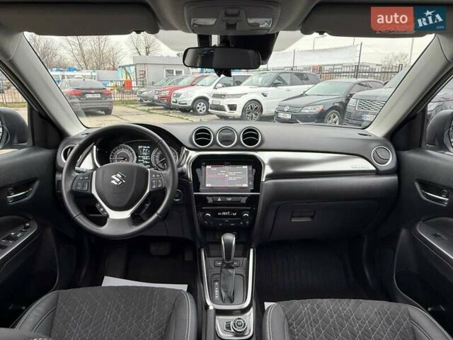 Синий Сузуки Витара, объемом двигателя 1.37 л и пробегом 8 тыс. км за 21500 $, фото 8 на Automoto.ua