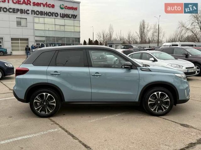 Синий Сузуки Витара, объемом двигателя 1.37 л и пробегом 8 тыс. км за 21500 $, фото 3 на Automoto.ua