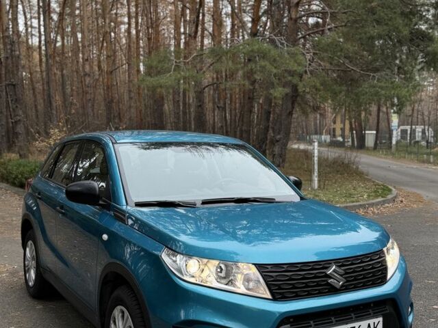 Синий Сузуки Витара, объемом двигателя 1.6 л и пробегом 19 тыс. км за 19000 $, фото 1 на Automoto.ua