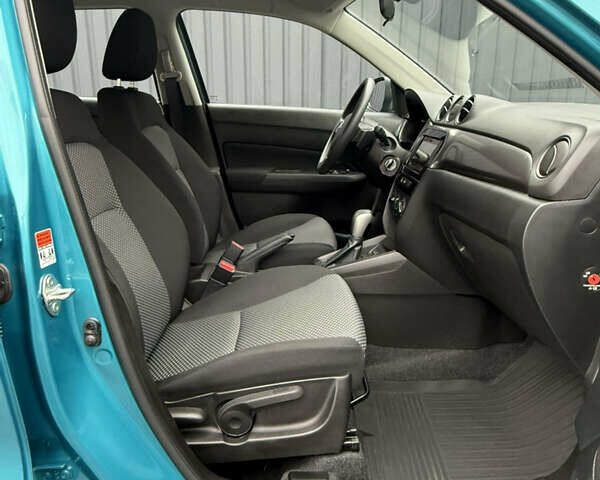 Синий Сузуки Витара, объемом двигателя 1.59 л и пробегом 19 тыс. км за 20900 $, фото 24 на Automoto.ua