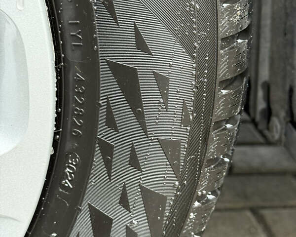 Синий Сузуки Витара, объемом двигателя 1.59 л и пробегом 19 тыс. км за 20900 $, фото 48 на Automoto.ua