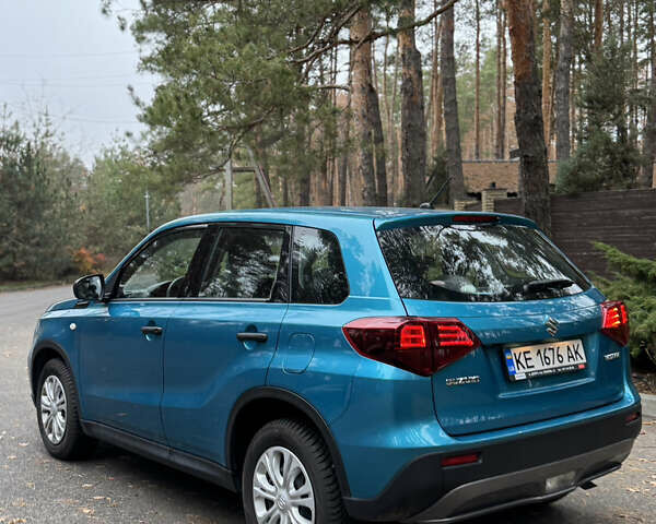 Синий Сузуки Витара, объемом двигателя 1.59 л и пробегом 19 тыс. км за 19000 $, фото 3 на Automoto.ua