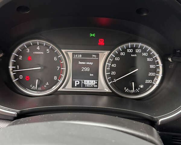 Синий Сузуки Витара, объемом двигателя 1.59 л и пробегом 19 тыс. км за 19000 $, фото 5 на Automoto.ua