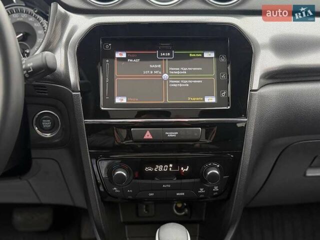 Синий Сузуки Витара, объемом двигателя 1.37 л и пробегом 8 тыс. км за 21500 $, фото 10 на Automoto.ua