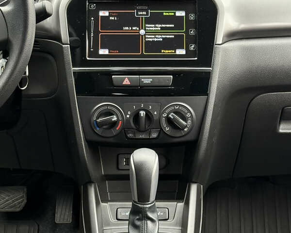 Синий Сузуки Витара, объемом двигателя 1.59 л и пробегом 19 тыс. км за 20900 $, фото 35 на Automoto.ua