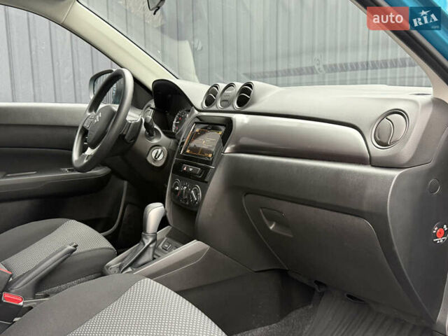 Синий Сузуки Витара, объемом двигателя 1.59 л и пробегом 19 тыс. км за 20900 $, фото 31 на Automoto.ua