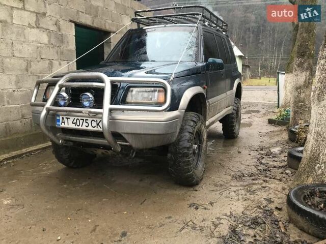 Зеленый Сузуки Витара, объемом двигателя 2 л и пробегом 285 тыс. км за 5350 $, фото 1 на Automoto.ua