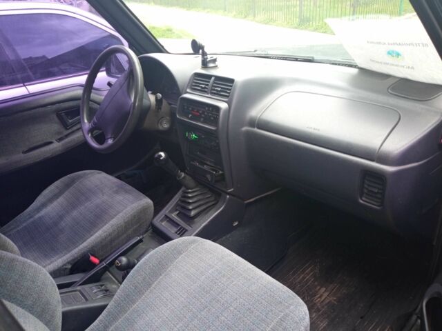 Зеленый Сузуки Витара, объемом двигателя 2 л и пробегом 200 тыс. км за 3542 $, фото 16 на Automoto.ua