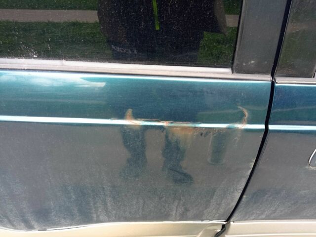 Зеленый Сузуки Витара, объемом двигателя 2 л и пробегом 200 тыс. км за 3542 $, фото 6 на Automoto.ua