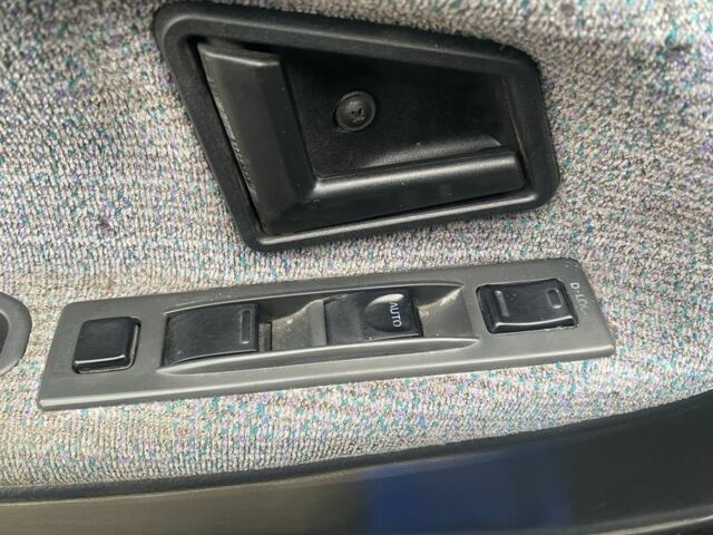 Зеленый Сузуки Витара, объемом двигателя 2 л и пробегом 370 тыс. км за 3500 $, фото 4 на Automoto.ua