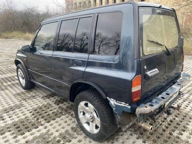 Зеленый Сузуки Витара, объемом двигателя 2 л и пробегом 370 тыс. км за 3500 $, фото 2 на Automoto.ua