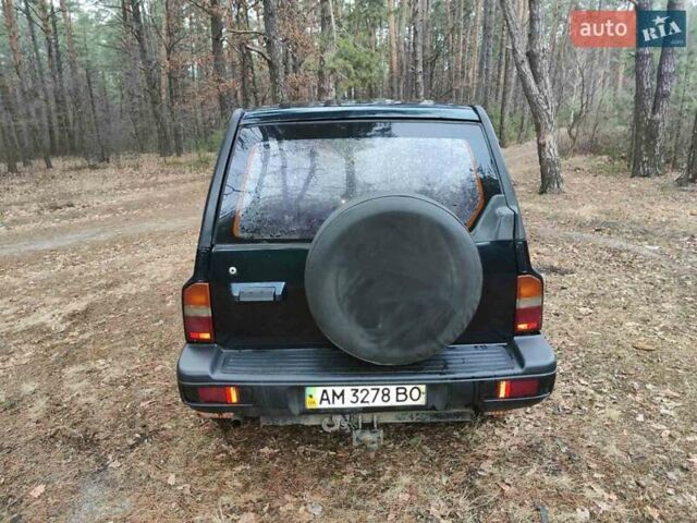 Зеленый Сузуки Витара, объемом двигателя 2 л и пробегом 100 тыс. км за 4500 $, фото 6 на Automoto.ua