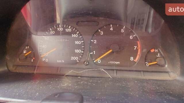 Зеленый Сузуки Витара, объемом двигателя 2 л и пробегом 210 тыс. км за 4500 $, фото 1 на Automoto.ua