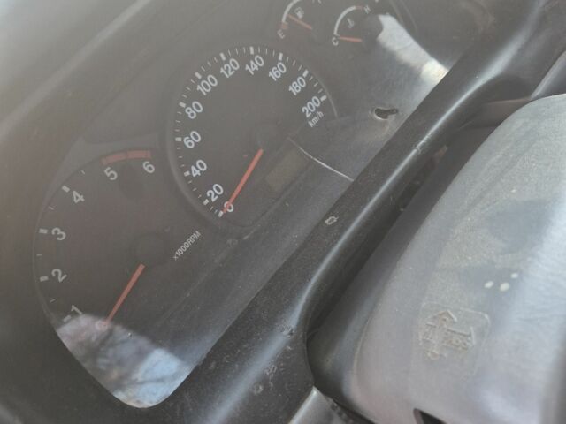 Зеленый Сузуки Витара, объемом двигателя 0 л и пробегом 376 тыс. км за 700 $, фото 4 на Automoto.ua