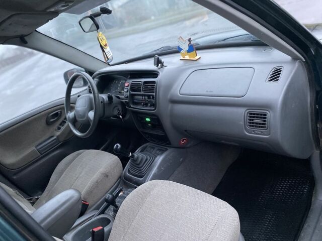 Зеленый Сузуки Витара, объемом двигателя 2 л и пробегом 300 тыс. км за 2950 $, фото 7 на Automoto.ua