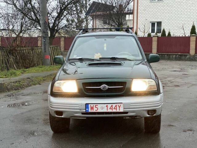 Зеленый Сузуки Витара, объемом двигателя 2 л и пробегом 300 тыс. км за 2950 $, фото 2 на Automoto.ua