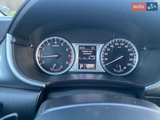 Зеленый Сузуки Витара, объемом двигателя 1.59 л и пробегом 86 тыс. км за 14500 $, фото 13 на Automoto.ua