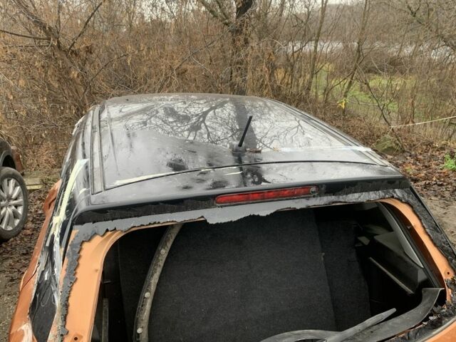 Оранжевый Сузуки Витара, объемом двигателя 1.6 л и пробегом 106 тыс. км за 4300 $, фото 11 на Automoto.ua