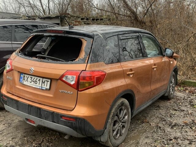 Оранжевый Сузуки Витара, объемом двигателя 1.6 л и пробегом 106 тыс. км за 4300 $, фото 4 на Automoto.ua