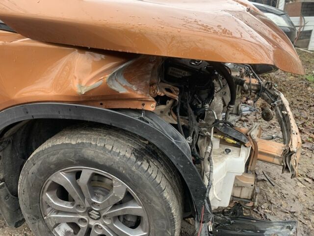 Оранжевый Сузуки Витара, объемом двигателя 1.6 л и пробегом 106 тыс. км за 4300 $, фото 15 на Automoto.ua