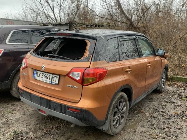 Оранжевый Сузуки Витара, объемом двигателя 1.6 л и пробегом 106 тыс. км за 4300 $, фото 2 на Automoto.ua