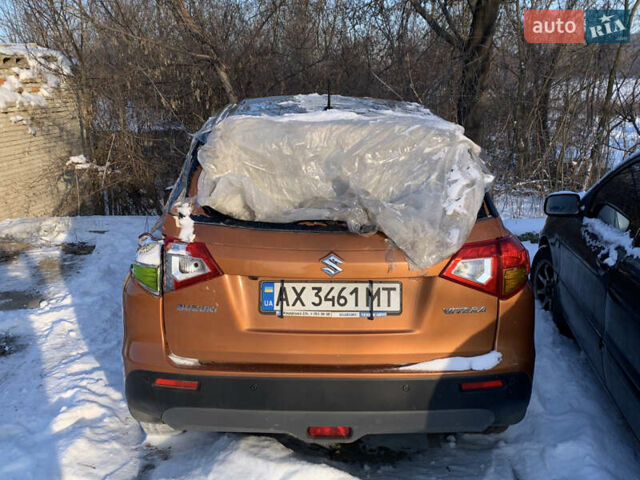 Оранжевый Сузуки Витара, объемом двигателя 1.59 л и пробегом 106 тыс. км за 4000 $, фото 7 на Automoto.ua