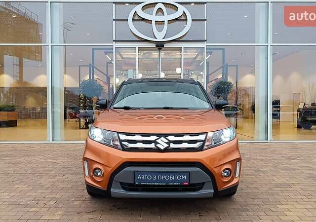 Помаранчевий Сузукі Вітара, об'ємом двигуна 1.59 л та пробігом 111 тис. км за 16631 $, фото 4 на Automoto.ua