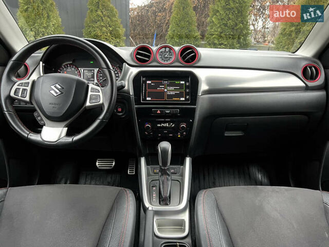 Оранжевый Сузуки Витара, объемом двигателя 1.37 л и пробегом 118 тыс. км за 16000 $, фото 23 на Automoto.ua