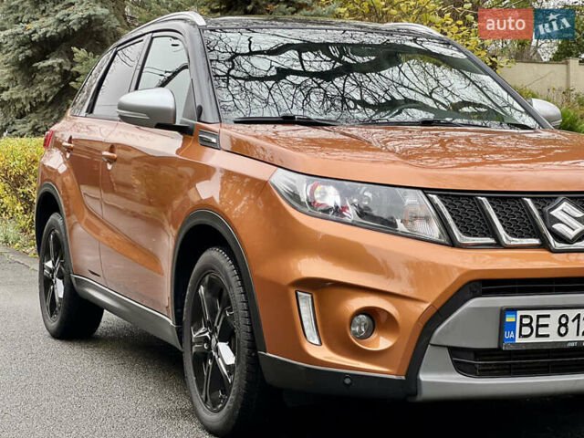 Помаранчевий Сузукі Вітара, об'ємом двигуна 1.37 л та пробігом 118 тис. км за 16400 $, фото 4 на Automoto.ua