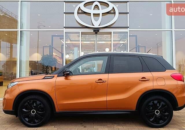 Помаранчевий Сузукі Вітара, об'ємом двигуна 1.59 л та пробігом 111 тис. км за 16631 $, фото 2 на Automoto.ua