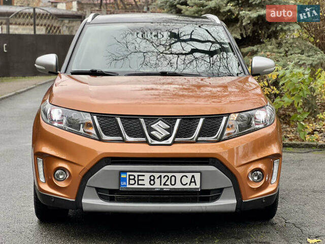 Помаранчевий Сузукі Вітара, об'ємом двигуна 1.37 л та пробігом 118 тис. км за 16400 $, фото 6 на Automoto.ua