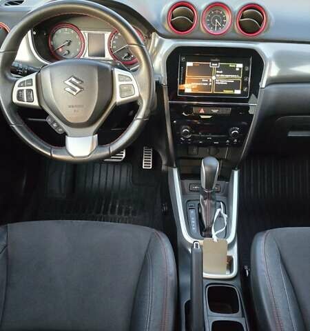 Помаранчевий Сузукі Вітара, об'ємом двигуна 1.4 л та пробігом 117 тис. км за 13599 $, фото 9 на Automoto.ua