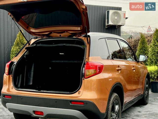 Оранжевый Сузуки Витара, объемом двигателя 1.37 л и пробегом 118 тыс. км за 16000 $, фото 11 на Automoto.ua
